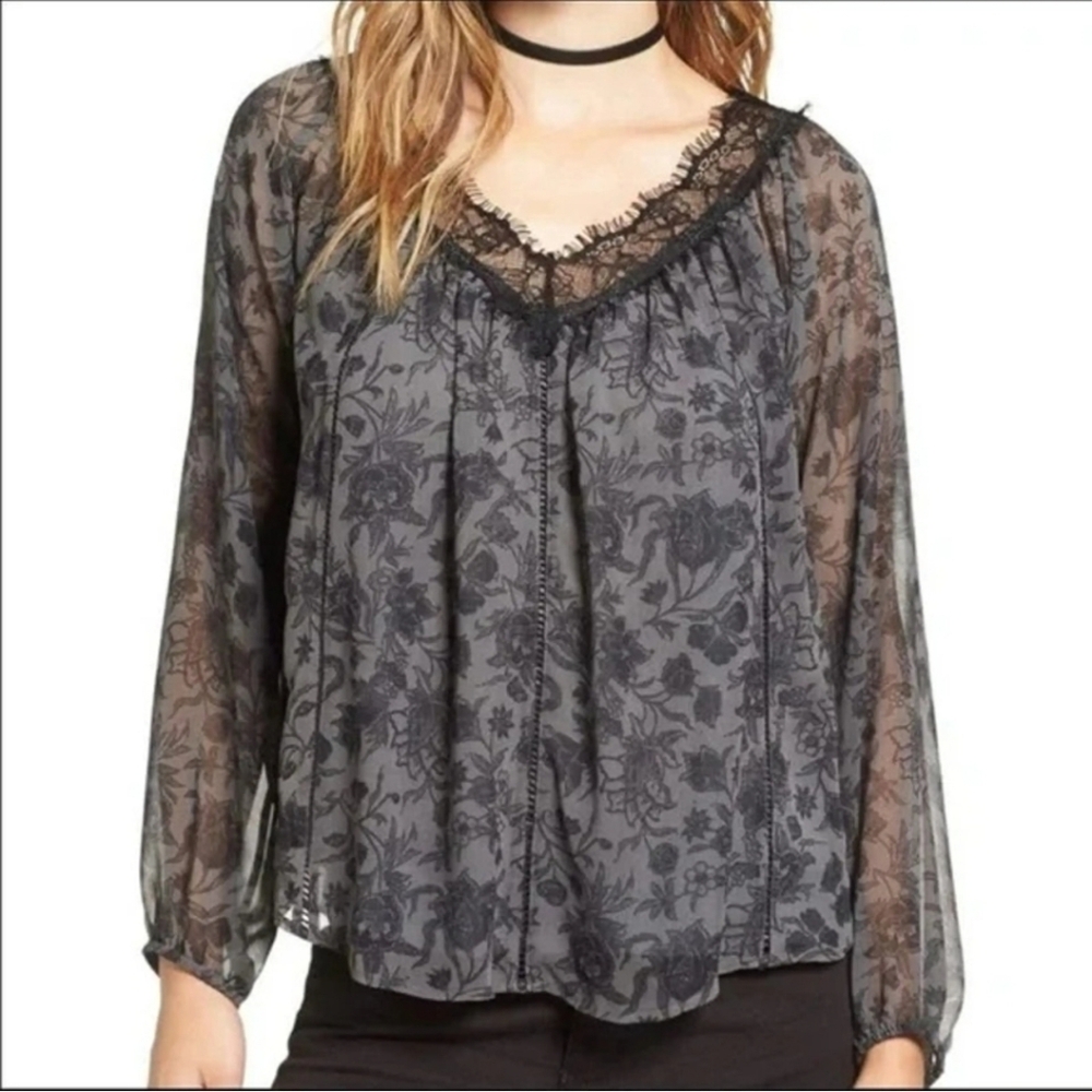 Astr the Label Blouse